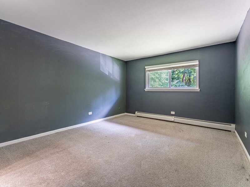 200 Willow Lane Willow Springs IL 60480
