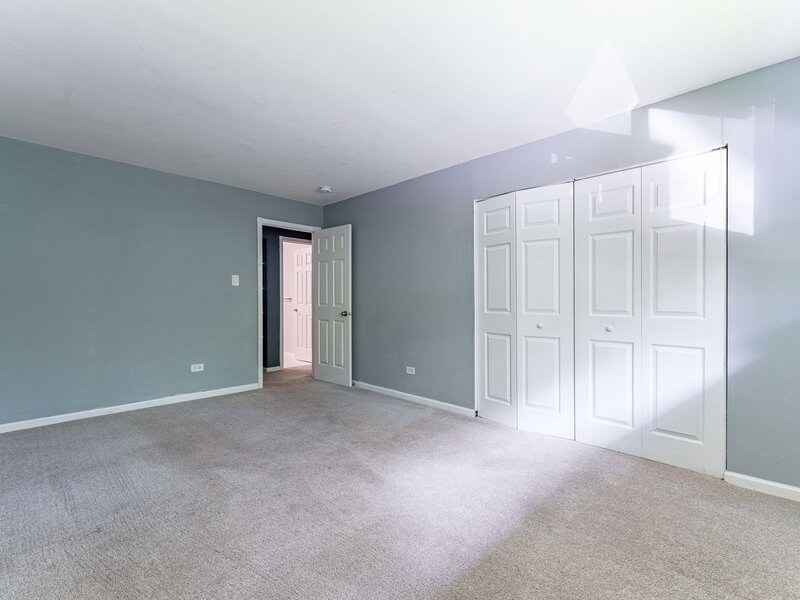200 Willow Lane Willow Springs IL 60480