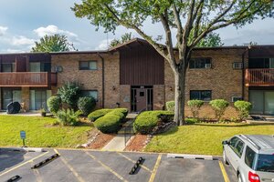 Photo of 200 Willow Lane Willow Springs IL 60480