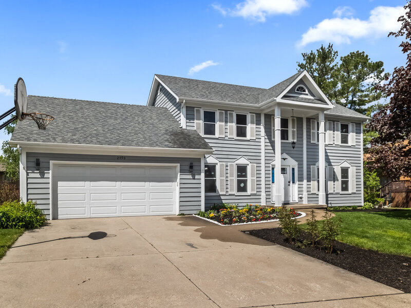 2490 Lakeside Drive Aurora IL 60504