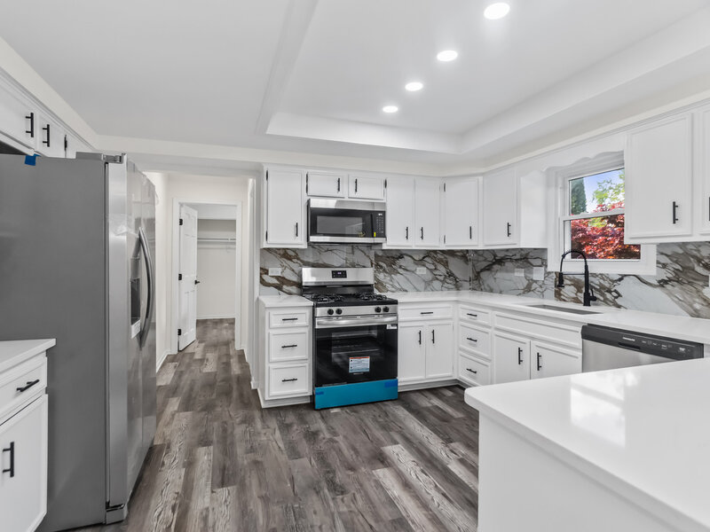 2490 Lakeside Drive Aurora IL 60504
