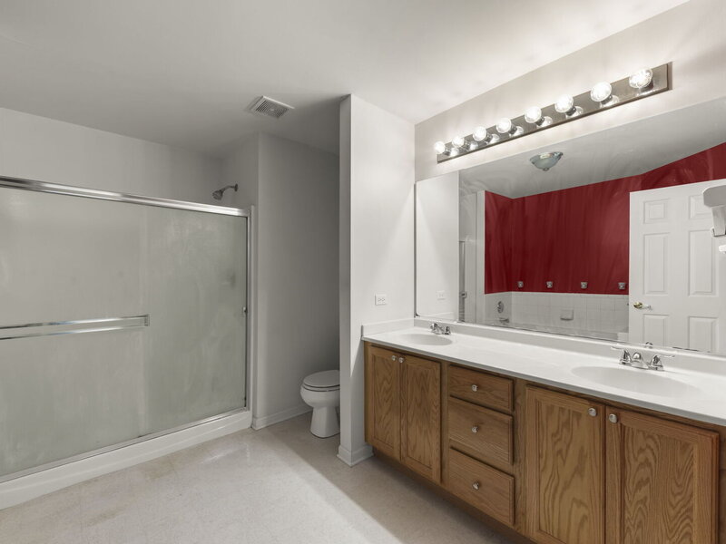 2741 Cobblestone Drive Crystal Lake IL 60012