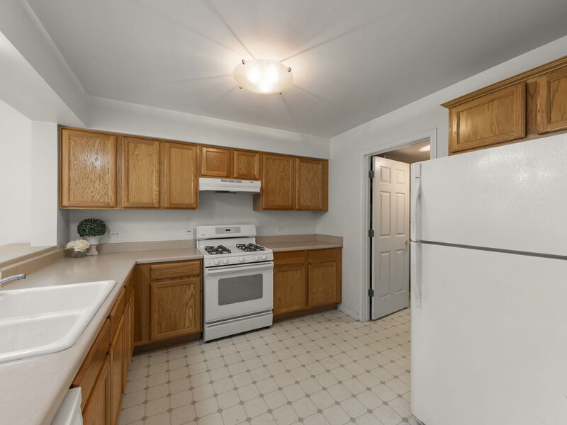 2741 Cobblestone Drive Crystal Lake IL 60012
