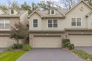 Photo of 2741 Cobblestone Drive Crystal Lake IL 60012 Unit 2741