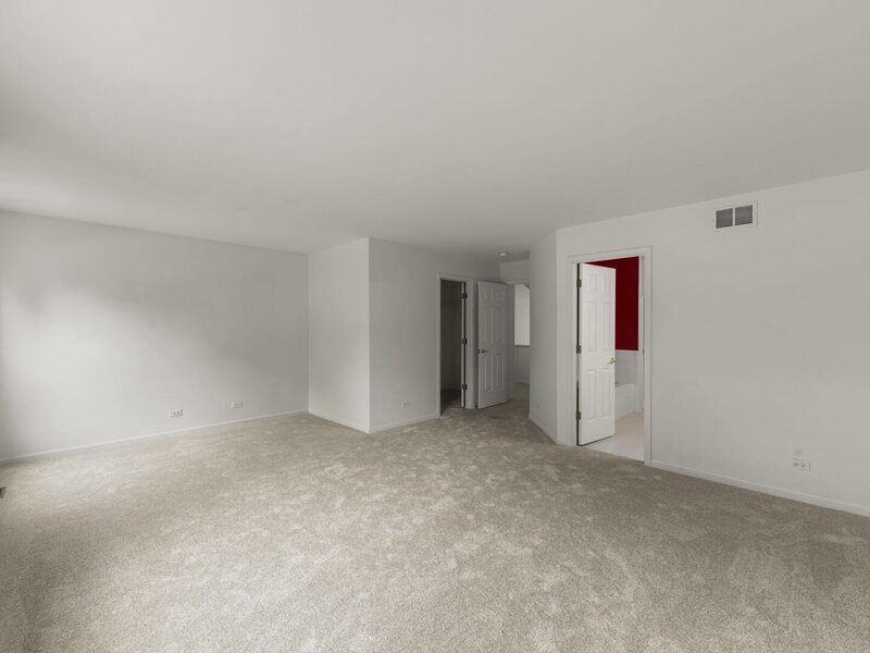 2741 Cobblestone Drive Crystal Lake IL 60012
