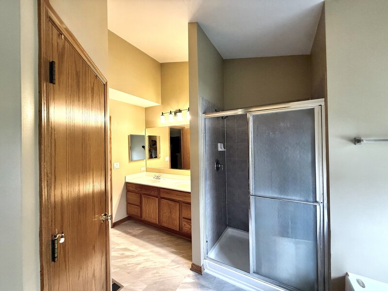 16150 Laurel Oak Drive Crest Hill IL 60403
