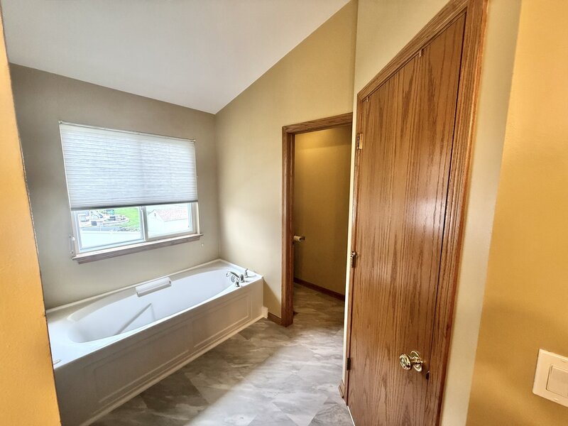 16150 Laurel Oak Drive Crest Hill IL 60403