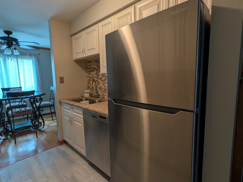 6025 W 64th Place Chicago IL 60638