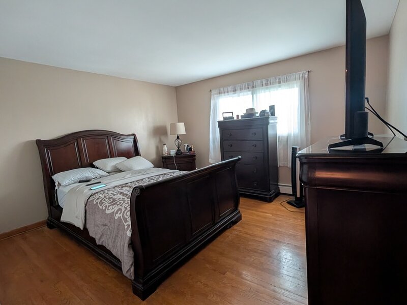 6025 W 64th Place Chicago IL 60638