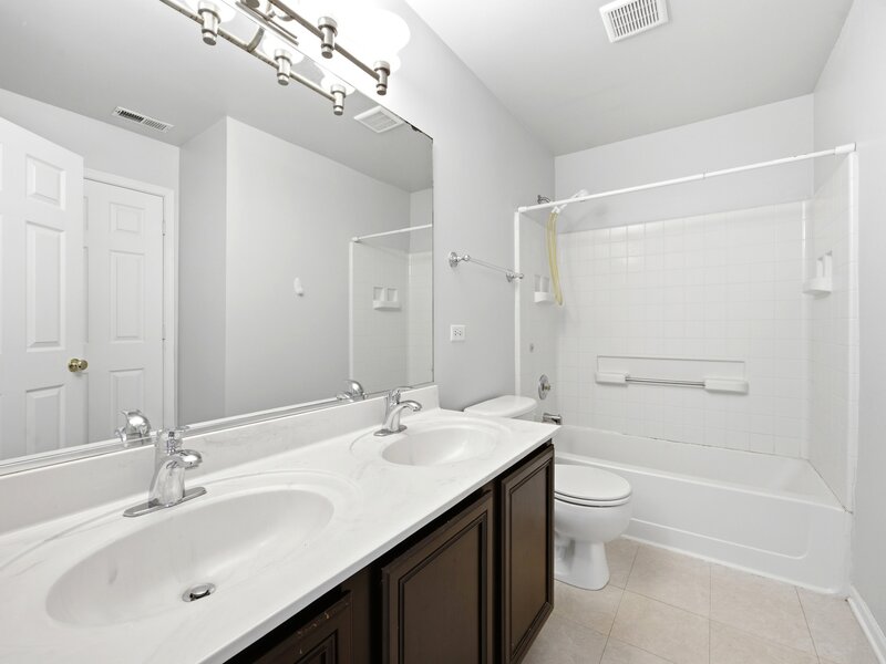2558 Hatfield Court Elgin IL 60123