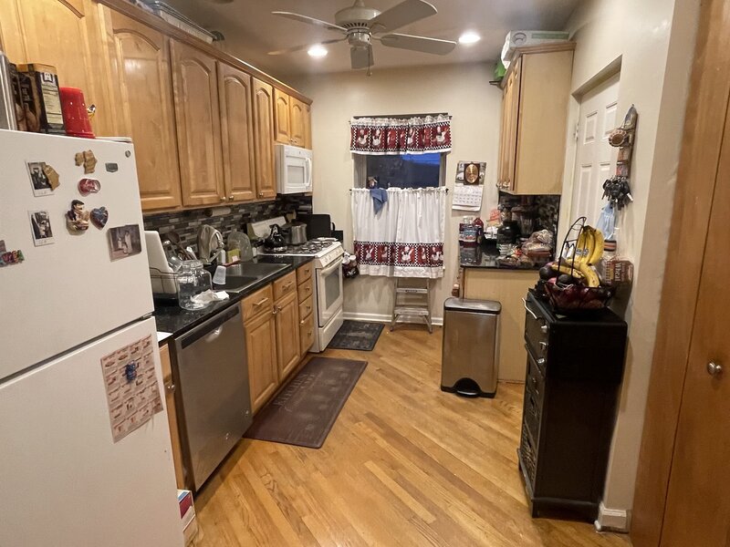 2915 W Granville Avenue Chicago IL 60659