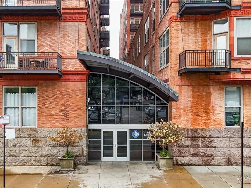 500 S Clinton Street Chicago IL 60607