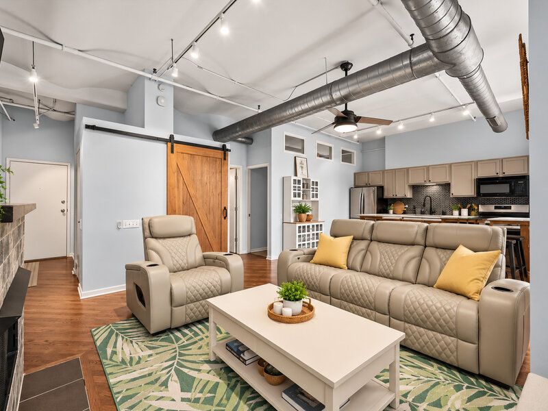 500 S Clinton Street Chicago IL 60607