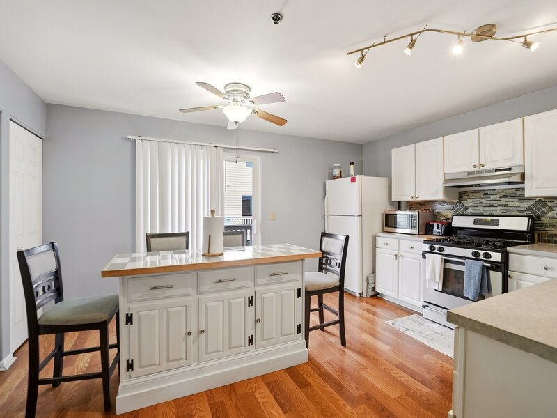 308 Windcrest Court Bolingbrook IL 60440