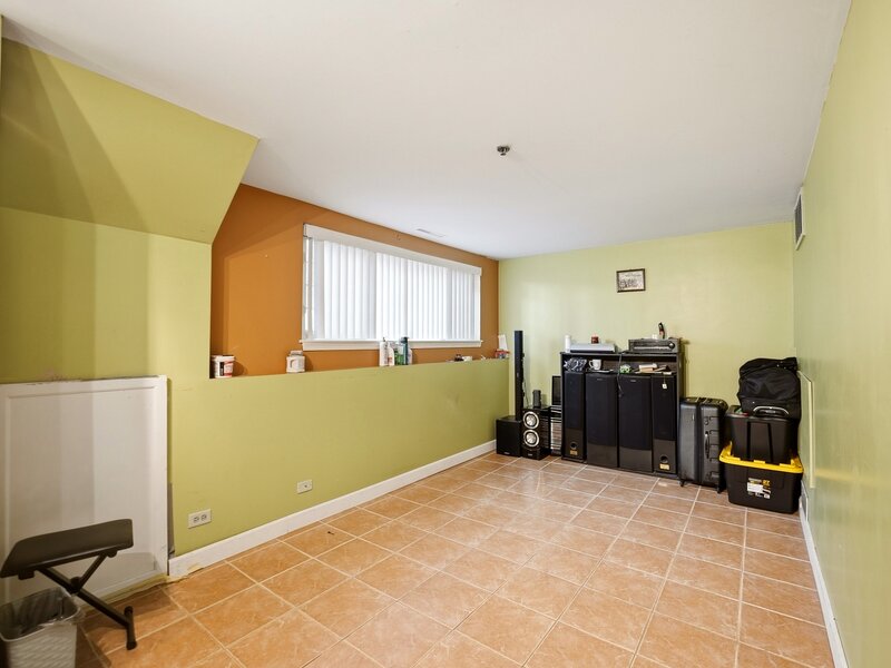 308 Windcrest Court Bolingbrook IL 60440