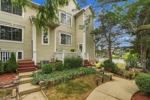 Photo of 308 Windcrest Court Bolingbrook IL 60440 Unit 308