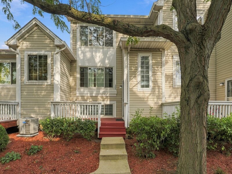 308 Windcrest Court Bolingbrook IL 60440