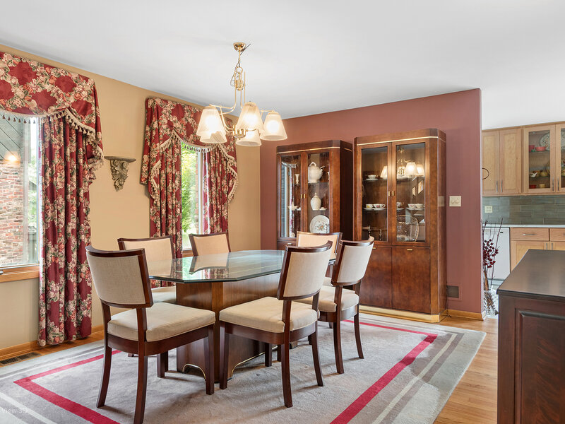 31 Lucas Drive Palos Hills IL 60465