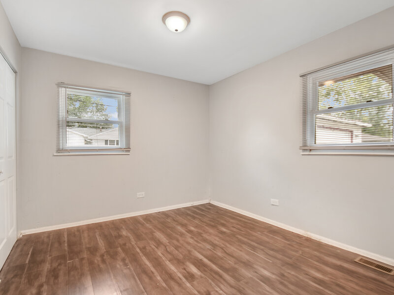22148 E Churchill Drive Richton Park IL 60471