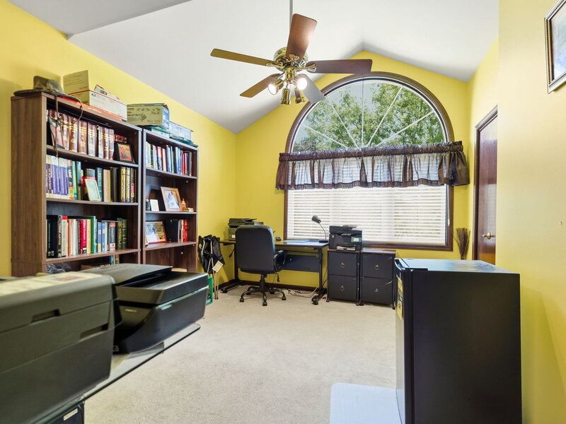 10 S Hampton Court Crete IL 60417