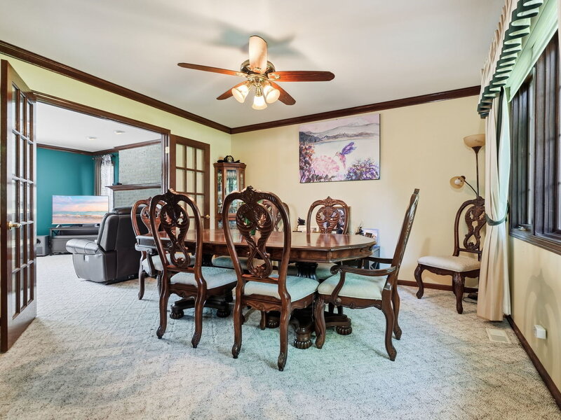10 S Hampton Court Crete IL 60417