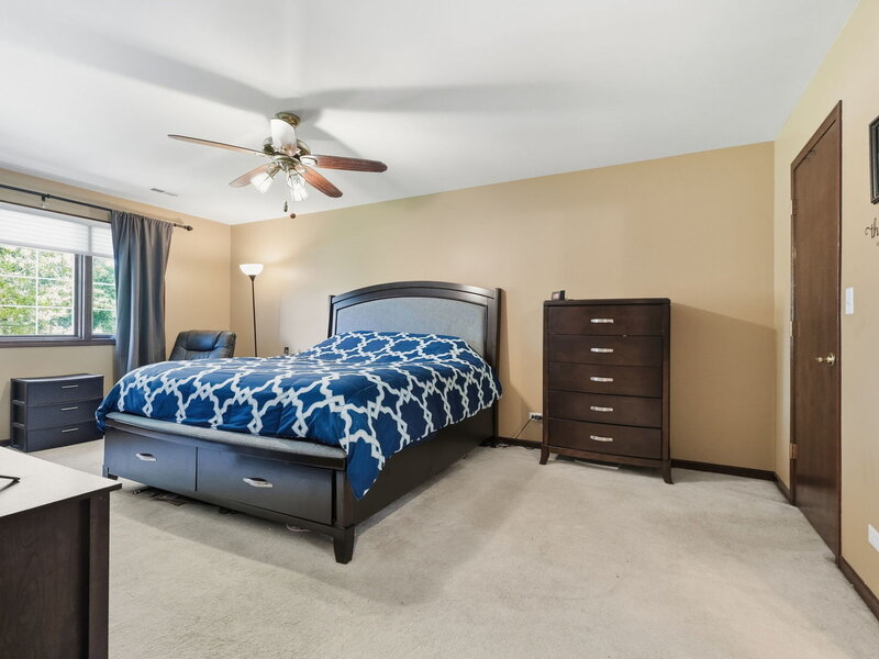 10 S Hampton Court Crete IL 60417