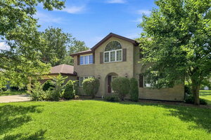 Photo of 10 S Hampton Court Crete IL 60417
