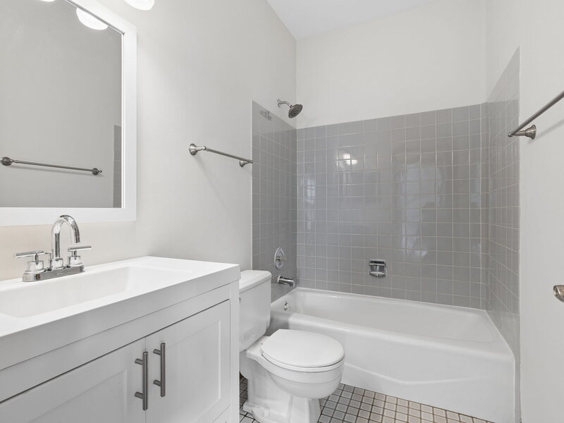 1210 Rhodes Lane Naperville IL 60540
