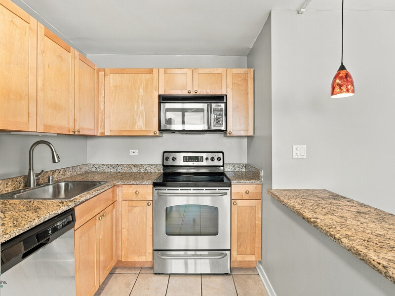655 W Irving Park Road Chicago IL 60613