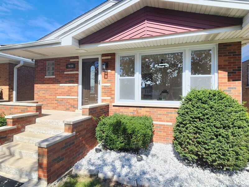 7034 W 63rd Place Chicago IL 60638
