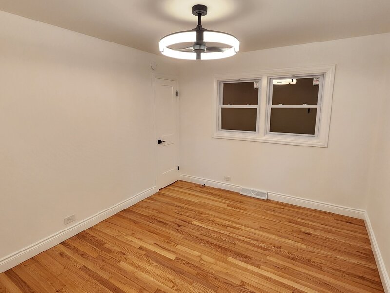 7034 W 63rd Place Chicago IL 60638