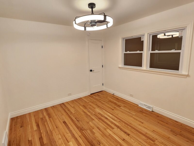 7034 W 63rd Place Chicago IL 60638