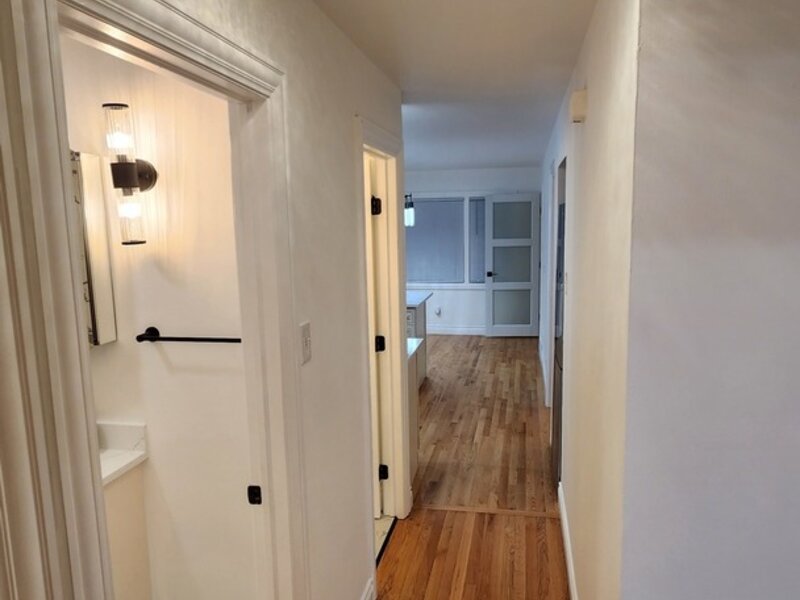 7034 W 63rd Place Chicago IL 60638