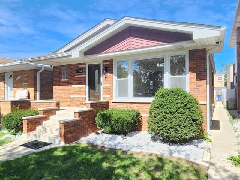 7034 W 63rd Place Chicago IL 60638