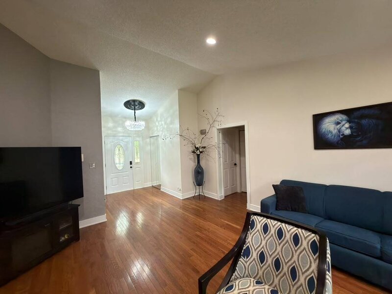 4 Dartmouth Court Streamwood IL 60107