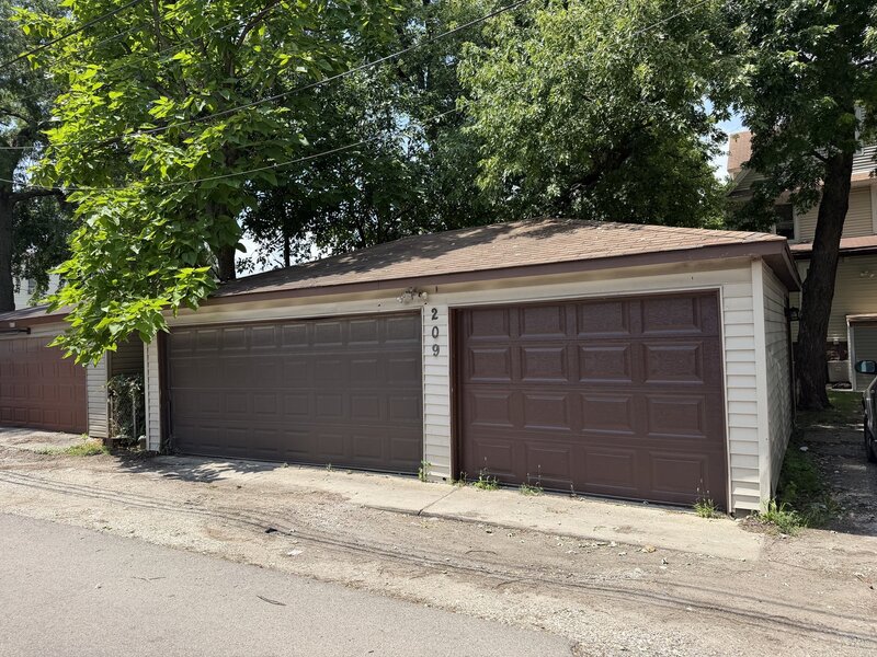 209 S 19th Avenue Maywood IL 60153
