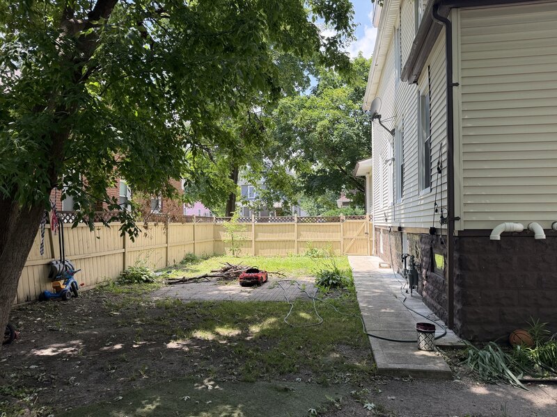 209 S 19th Avenue Maywood IL 60153