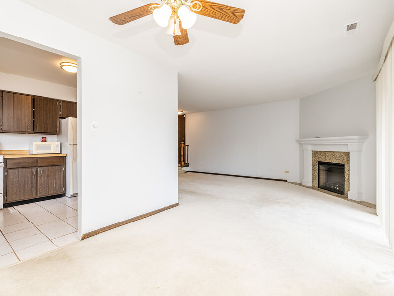 1717 Lakecliffe Drive Wheaton IL 60189