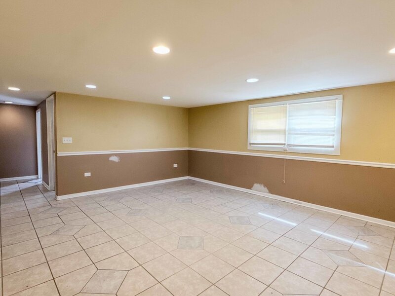 14319 Kenwood Avenue Dolton IL 60419