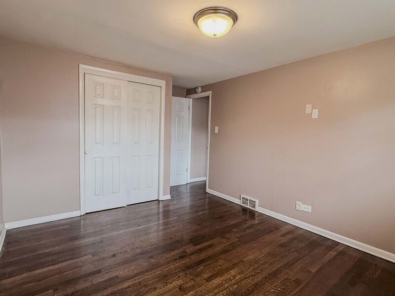 14319 Kenwood Avenue Dolton IL 60419