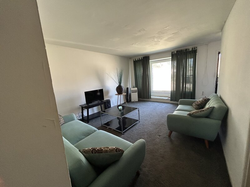 615 W 95th Street Chicago IL 60628