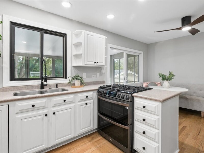 15670 W Sprucewood Lane Libertyville IL 60048