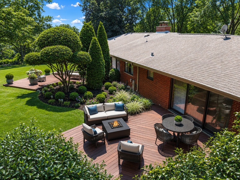 2327 S Circle Drive Palatine IL 60067