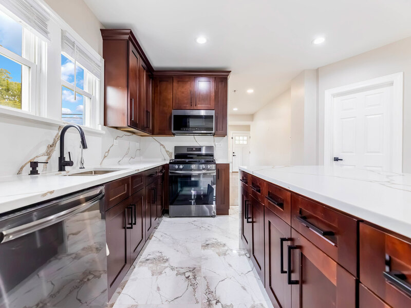 16563 S Park Avenue South Holland IL 60473
