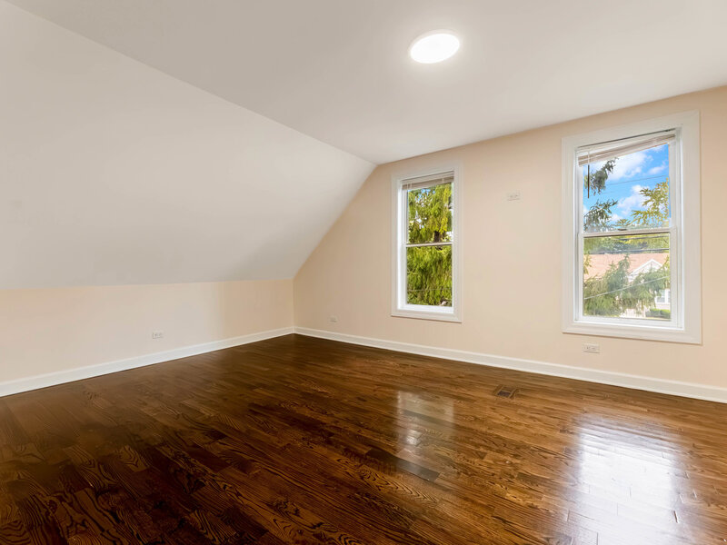 16563 S Park Avenue South Holland IL 60473