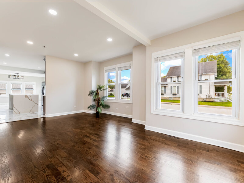 16563 S Park Avenue South Holland IL 60473