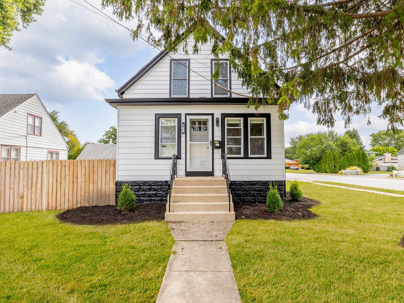 16563 S Park Avenue South Holland IL 60473