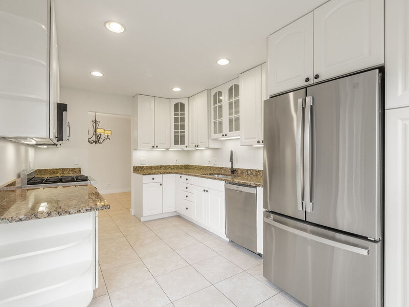 1255 Regency Court Vernon Hills IL 60061