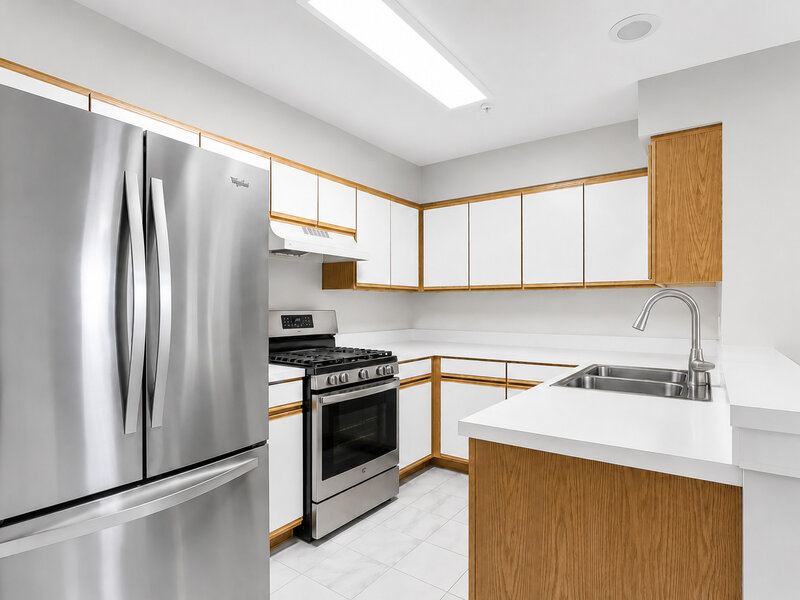 1304 Orleans Drive Mundelein IL 60060