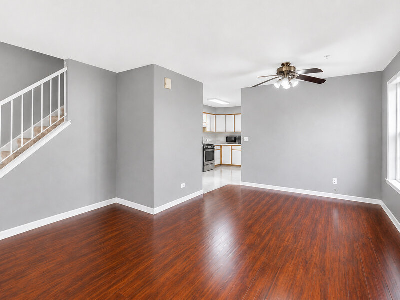1304 Orleans Drive Mundelein IL 60060
